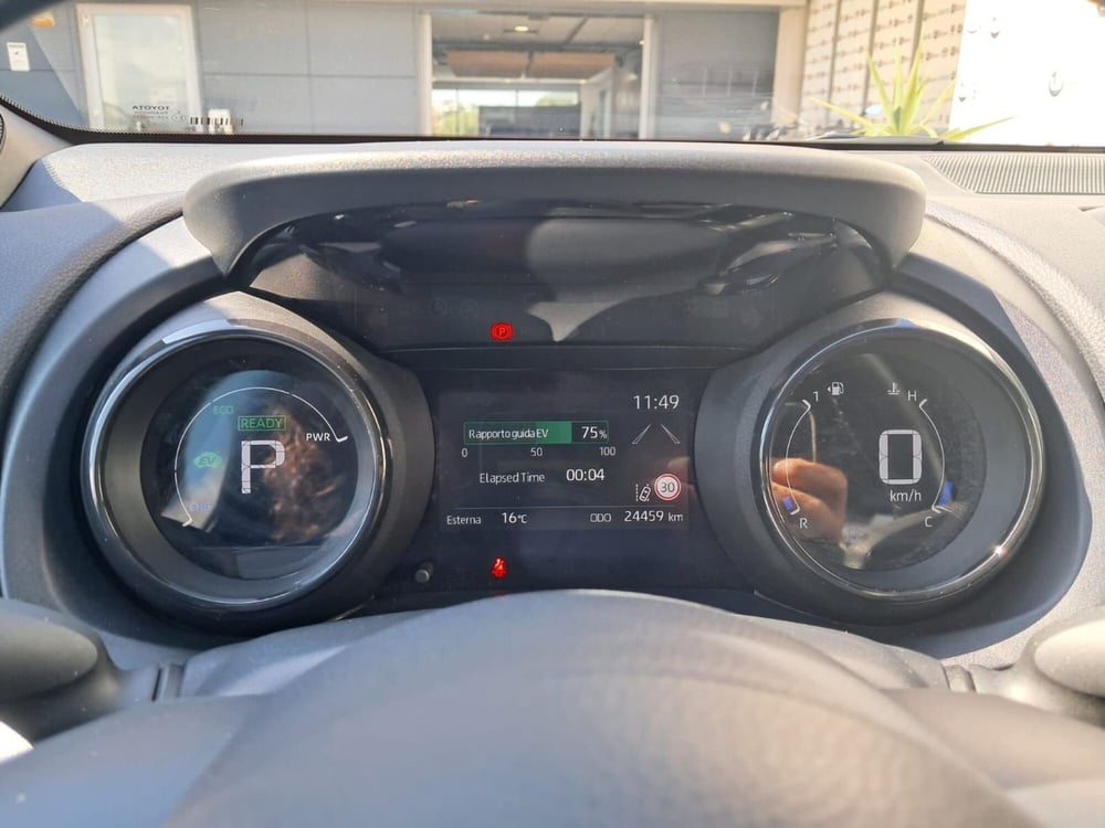 Toyota Yaris usata a Cagliari (17)
