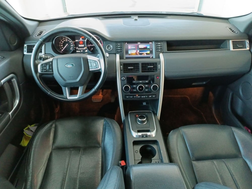 Land Rover Discovery Sport usata a Macerata (3)