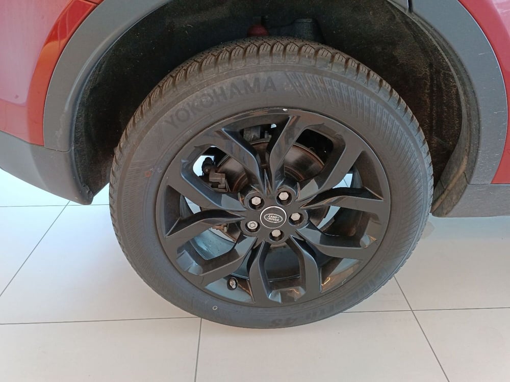 Land Rover Discovery Sport usata a Macerata (9)