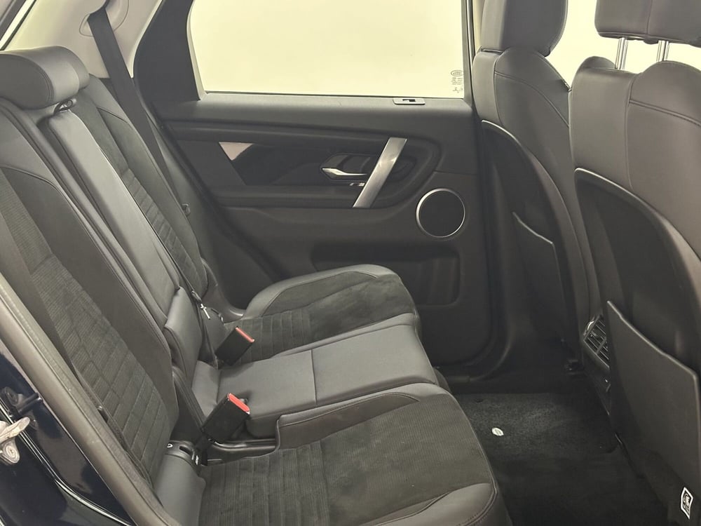 Land Rover Discovery Sport usata a Lodi (5)