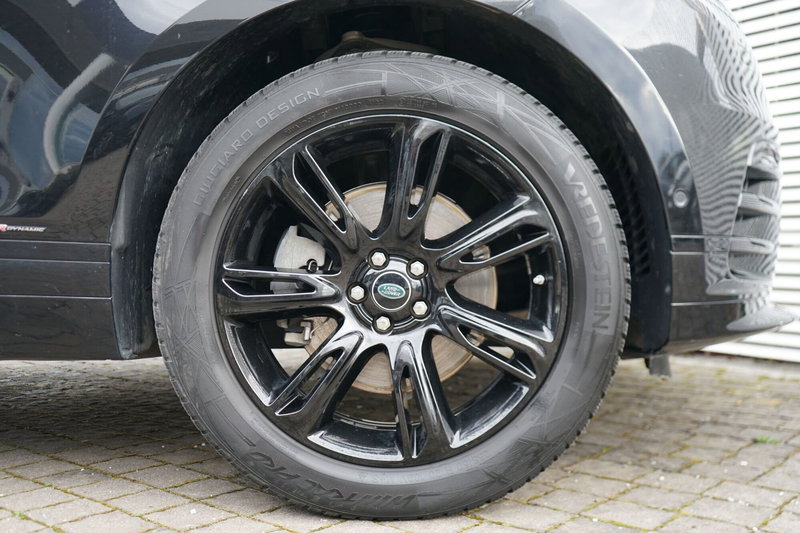 Land Rover Range Rover Velar usata a Chieti (9)