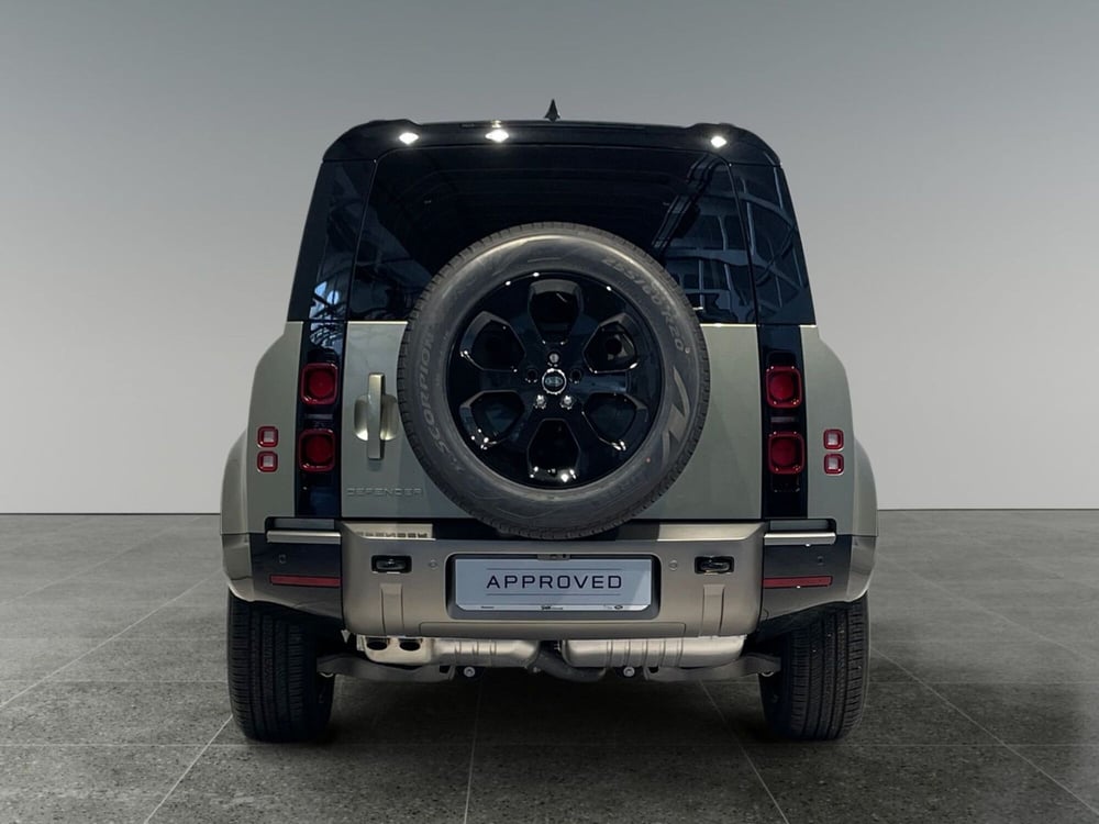 Land Rover Defender usata a Ravenna (7)