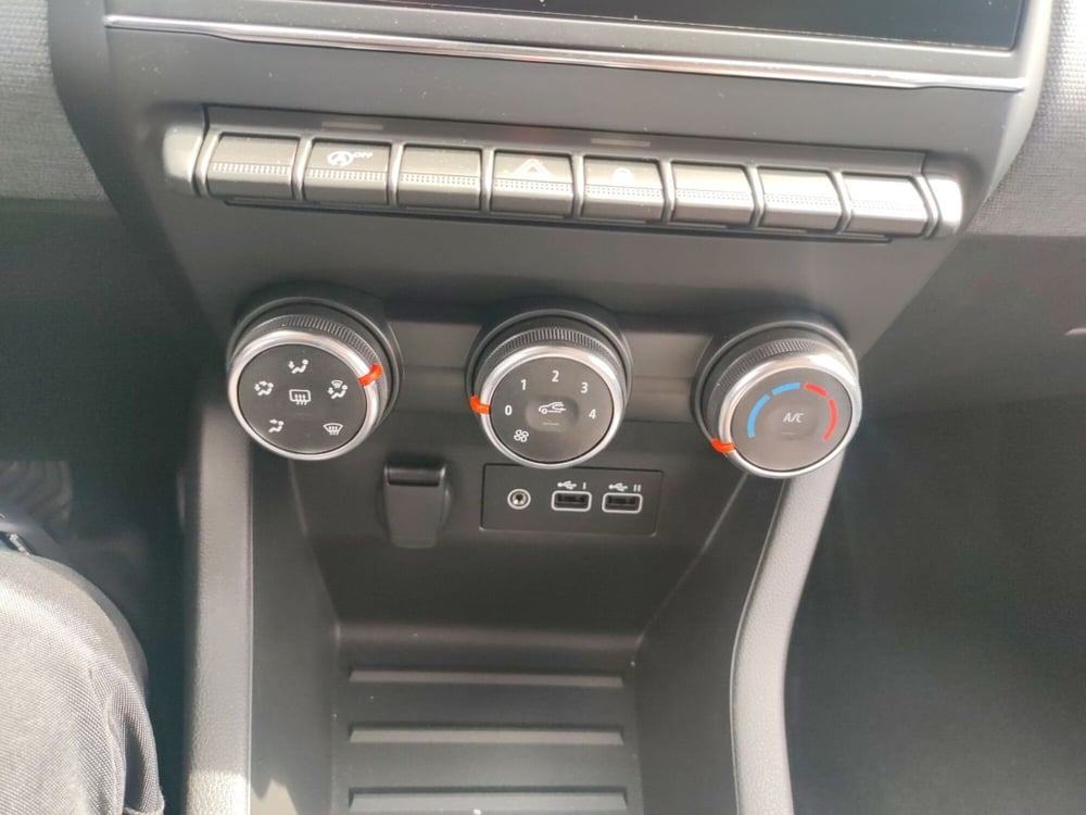 Renault Clio nuova a Roma (18)