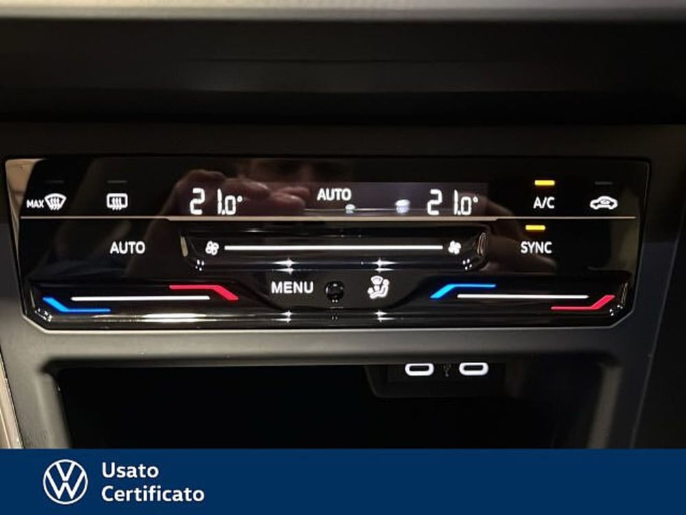 Volkswagen Taigo nuova a Vicenza (15)