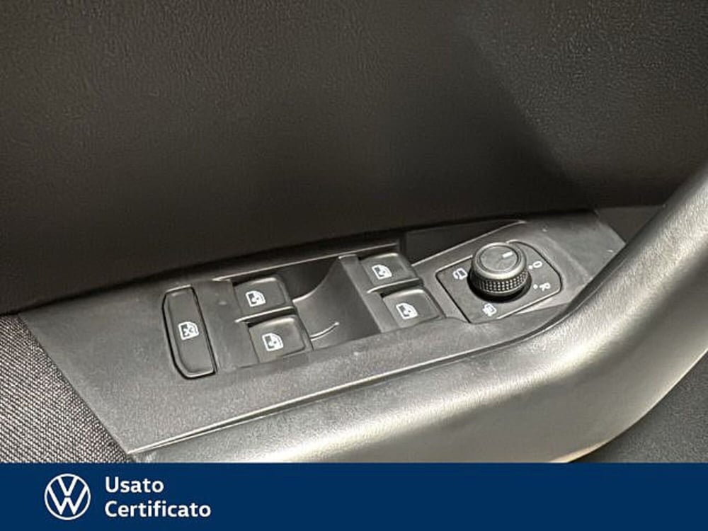 Volkswagen Taigo nuova a Vicenza (16)