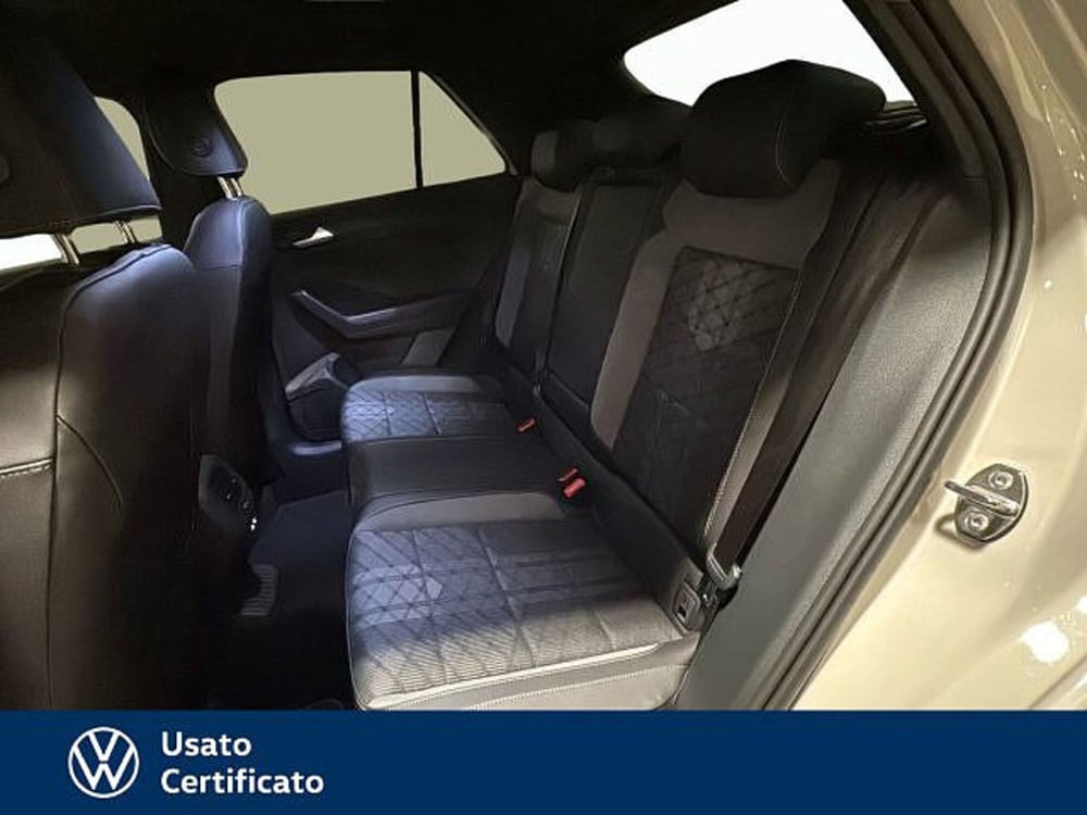 Volkswagen T-Roc nuova a Vicenza (17)