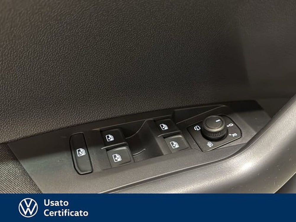 Volkswagen Taigo nuova a Vicenza (16)
