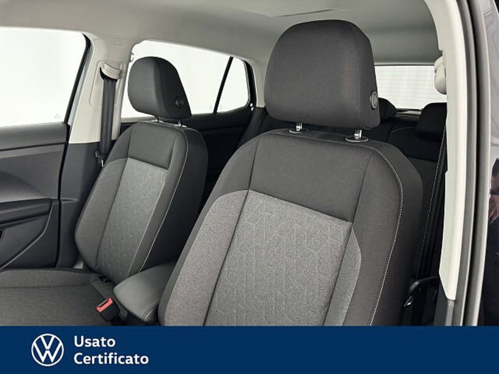 Volkswagen T-Cross nuova a Vicenza (8)
