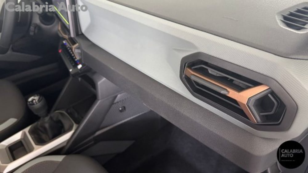 Dacia Bigster nuova a Reggio Calabria (14)