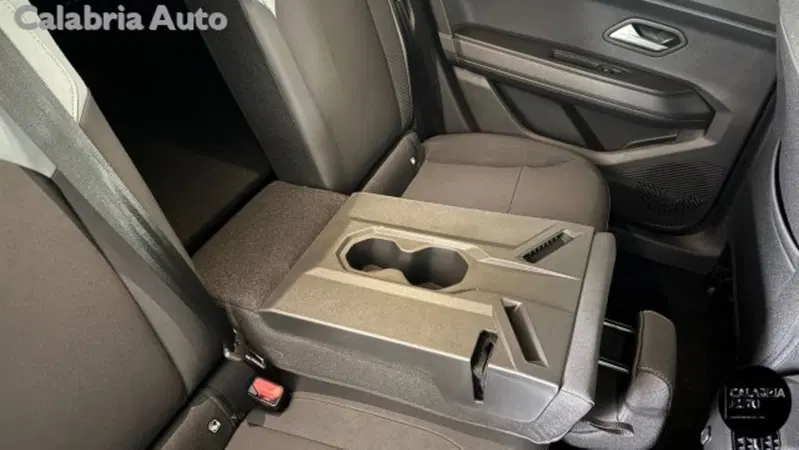Dacia Bigster nuova a Reggio Calabria (17)