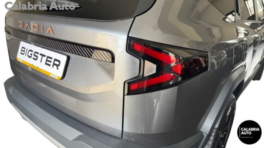 Dacia Bigster nuova a Reggio Calabria (19)