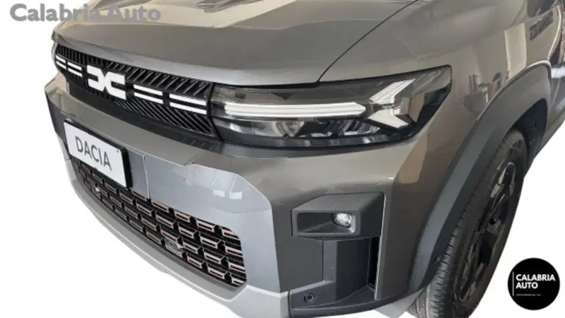Dacia Bigster nuova a Reggio Calabria (20)