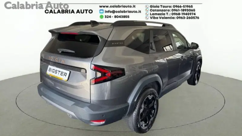 Dacia Bigster nuova a Reggio Calabria (4)