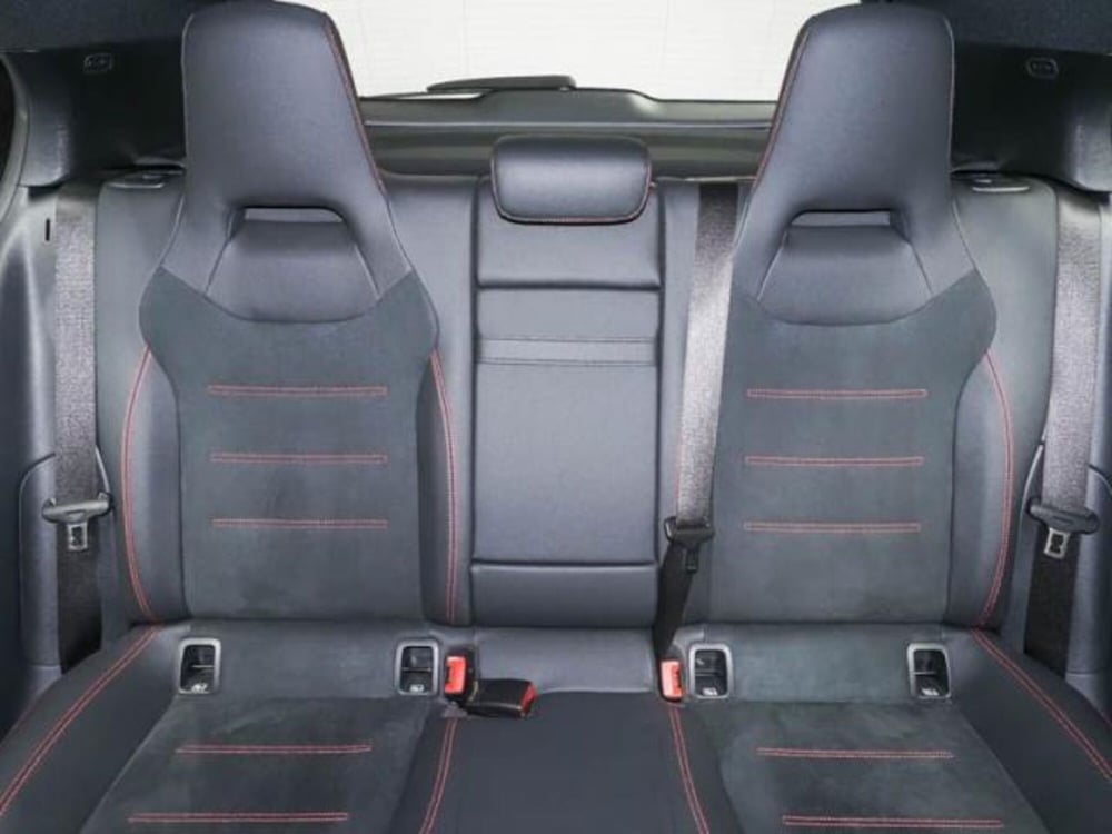 Mercedes-Benz Classe A usata a Milano (7)