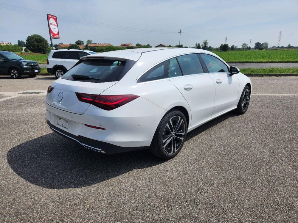 Mercedes-Benz CLA Shooting Brake usata a Milano (6)