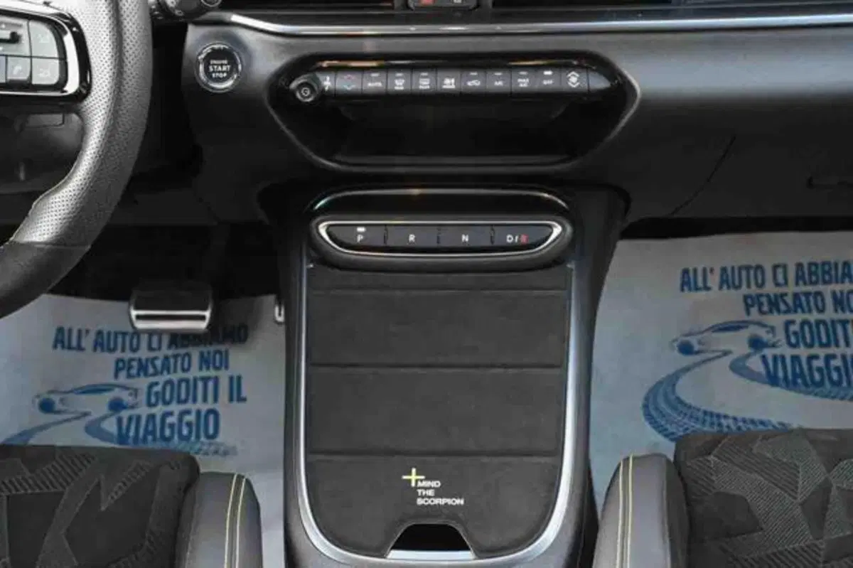 Abarth 600e nuova a Torino (19)