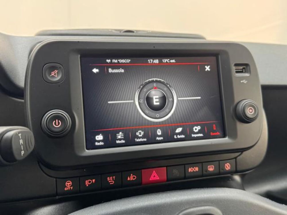 Fiat Panda Cross usata a Como (15)