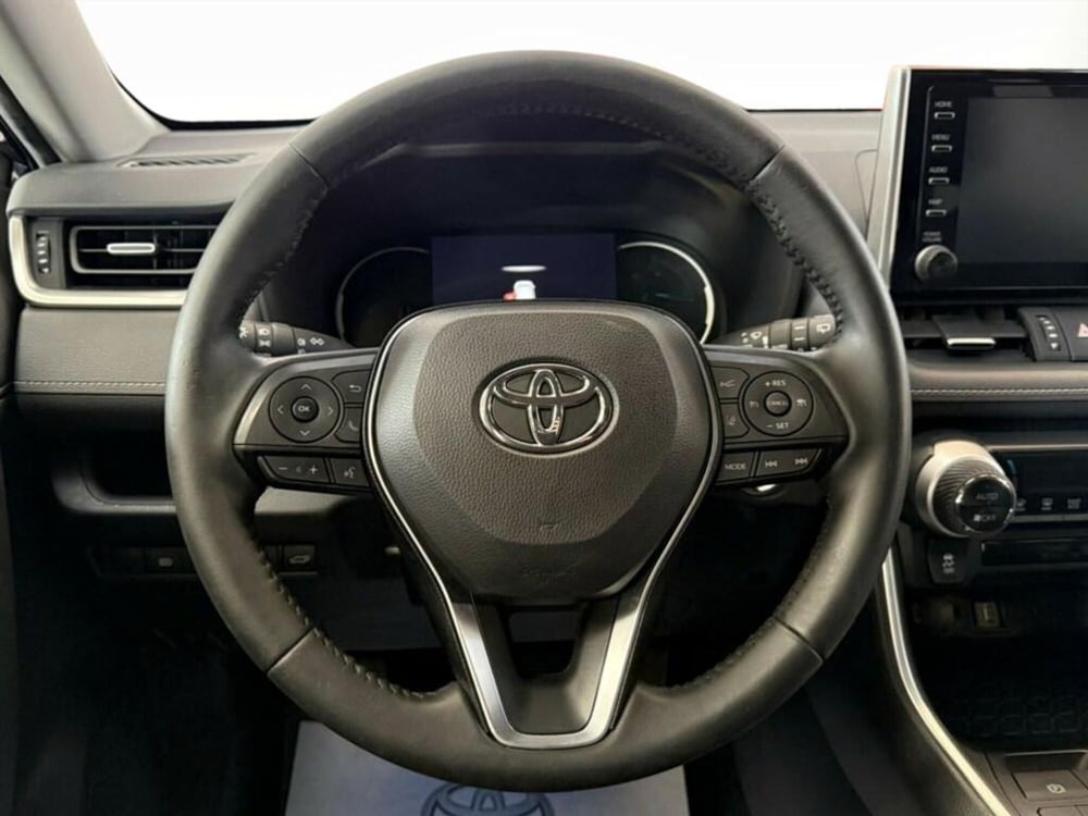 Toyota Rav4 usata a Monza e Brianza (8)