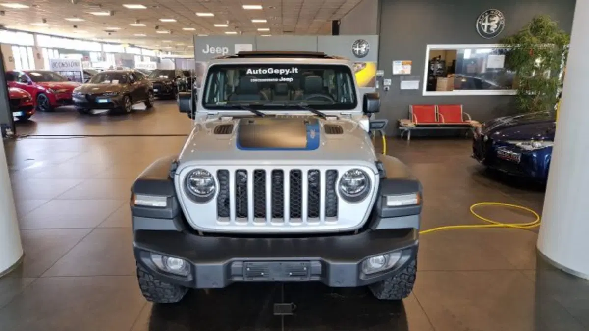 Jeep Wrangler Unlimited nuova a Modena (2)