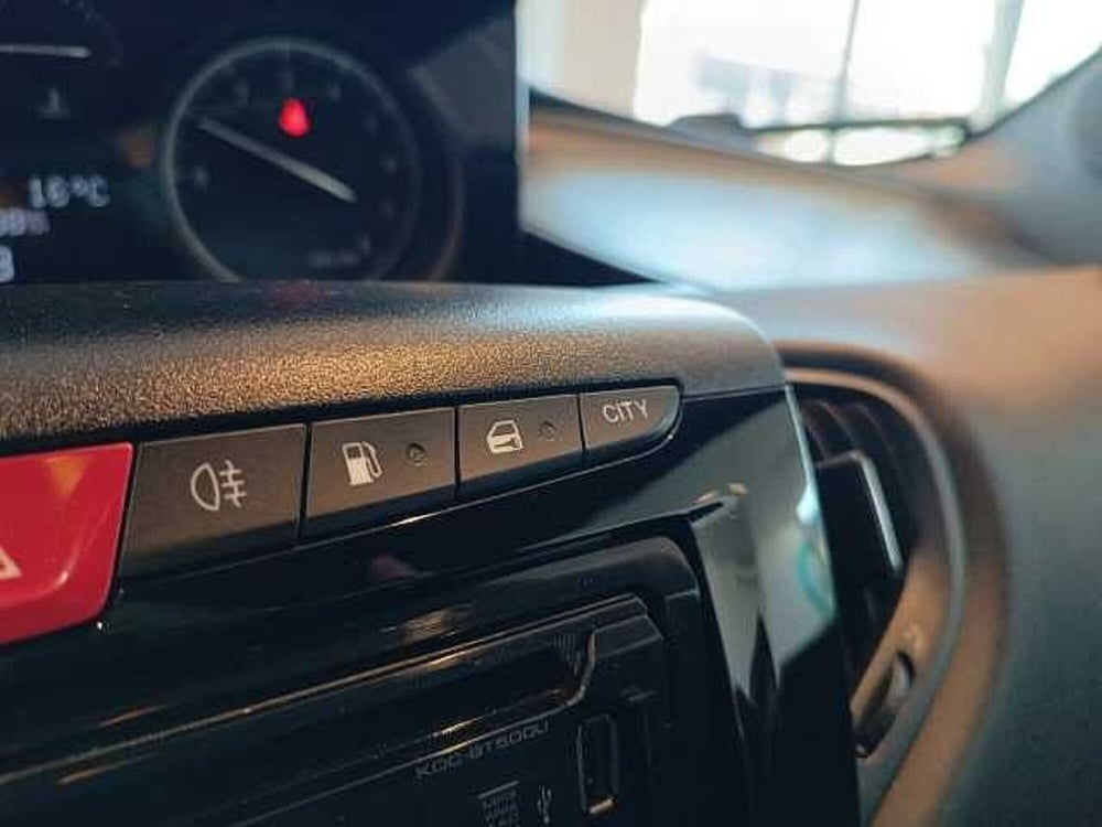 Lancia Ypsilon usata a Forlì-Cesena (18)