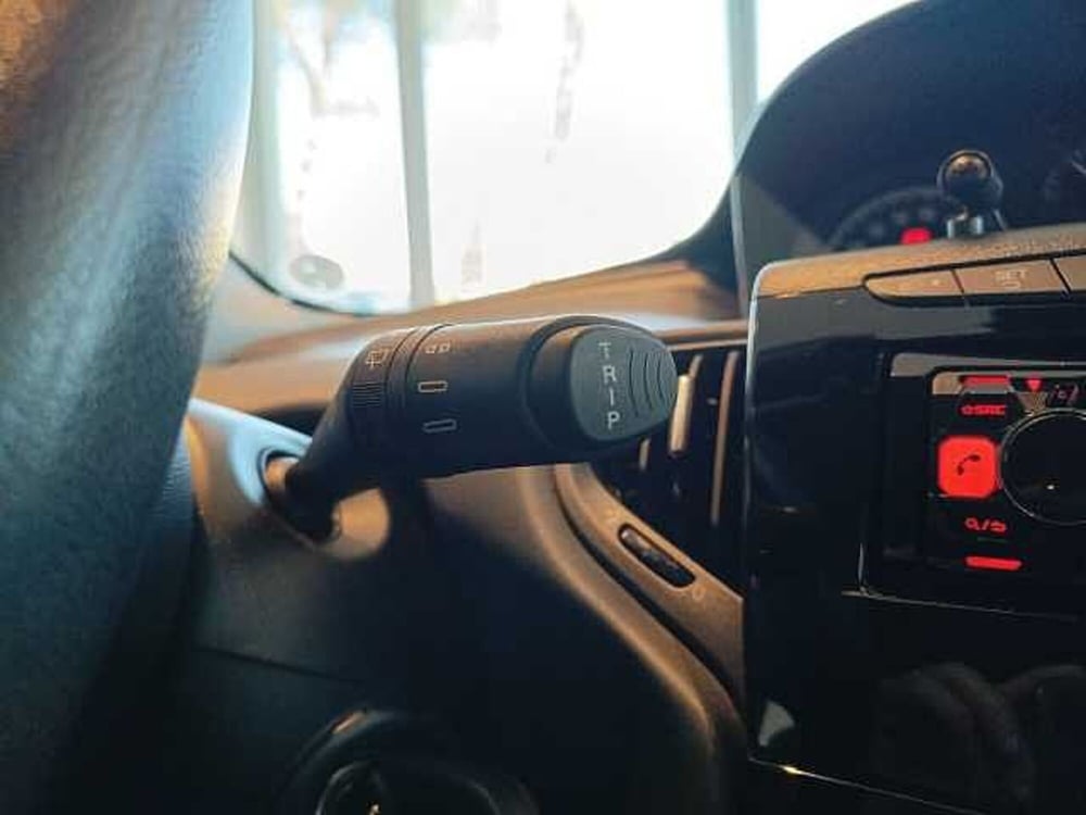 Lancia Ypsilon usata a Forlì-Cesena (20)