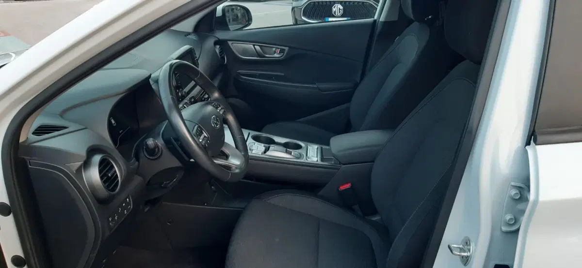 Hyundai Kona usata a Chieti (12)