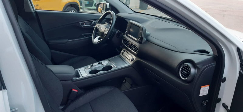 Hyundai Kona usata a Chieti (13)