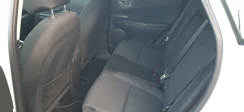 Hyundai Kona usata a Chieti (16)