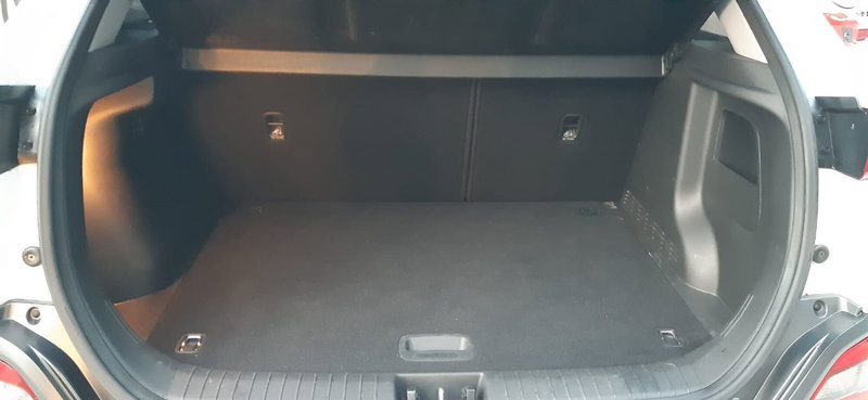 Hyundai Kona usata a Chieti (19)