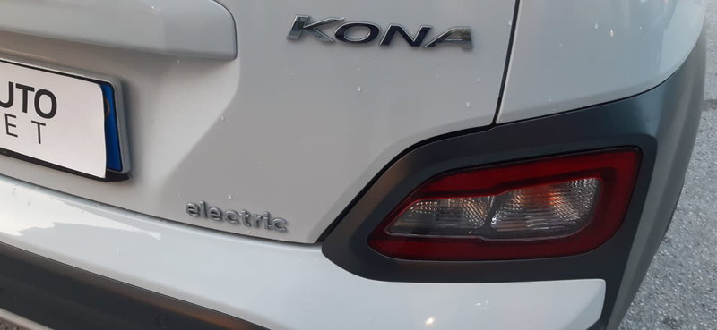 Hyundai Kona usata a Chieti (9)