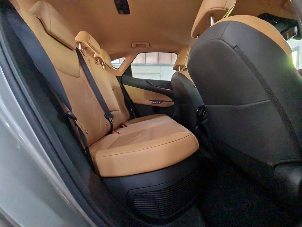 Lexus NX usata a Bologna (11)