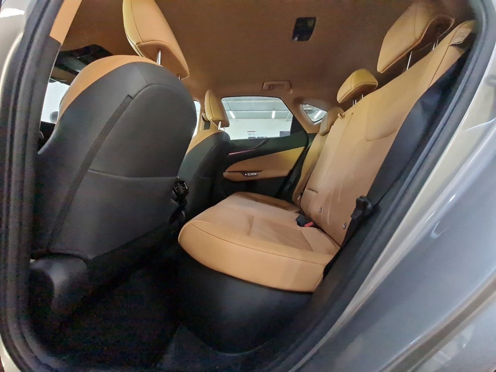 Lexus NX usata a Bologna (9)
