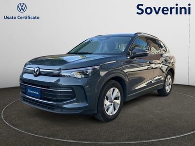 Volkswagen Tiguan 2.0 TDI 150 CV SCR DSG Life del 2024 usata a Bologna