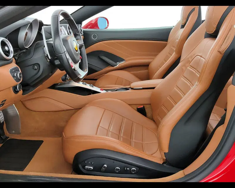 Ferrari California Spider usata a Verona (17)