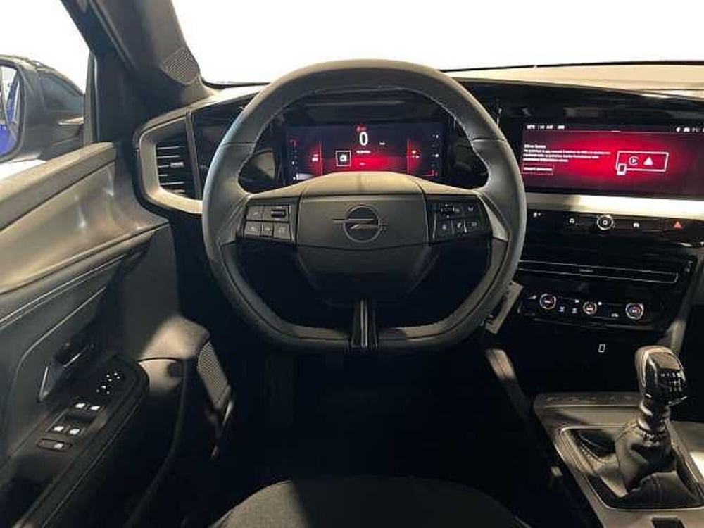 Opel Mokka nuova a Salerno (10)
