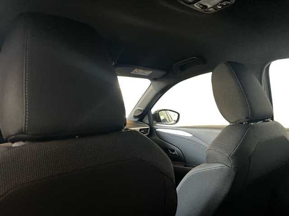 Opel Corsa nuova a Salerno (17)