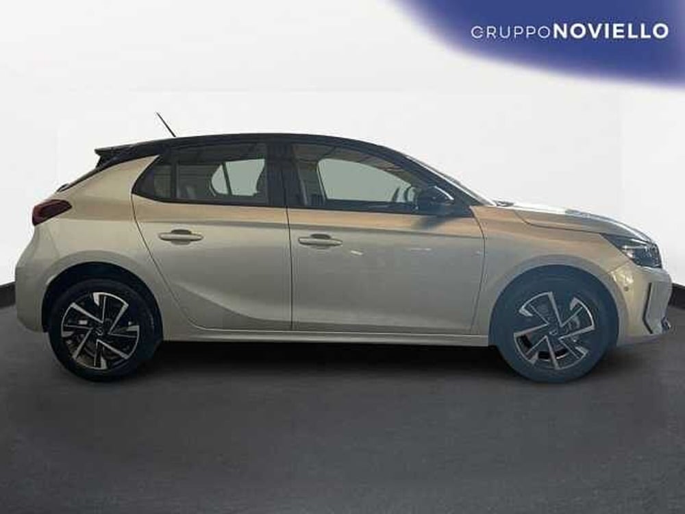 Opel Corsa nuova a Salerno (3)