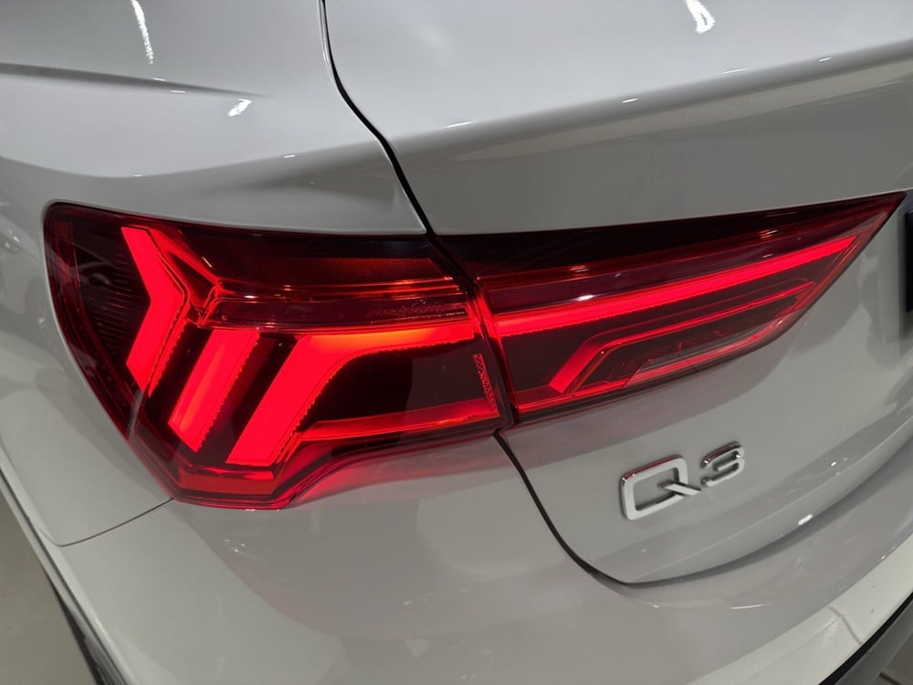 Audi Q3 Sportback usata a Firenze (10)