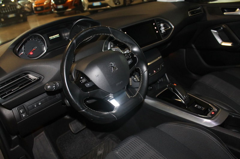 Peugeot 308 usata a Cuneo (9)