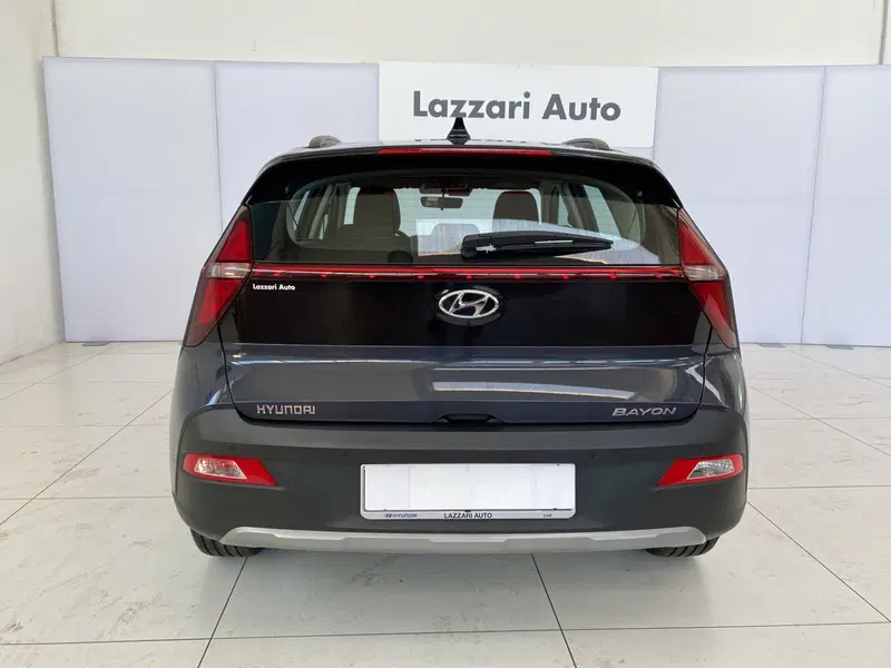 Hyundai Bayon usata a Lodi (5)