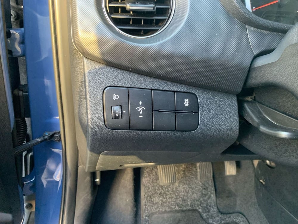 Hyundai i10 usata a Milano (18)