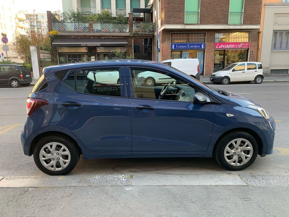 Hyundai i10 usata a Milano (4)
