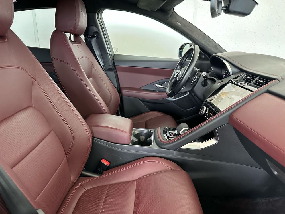 Jaguar E-Pace usata a Modena (3)