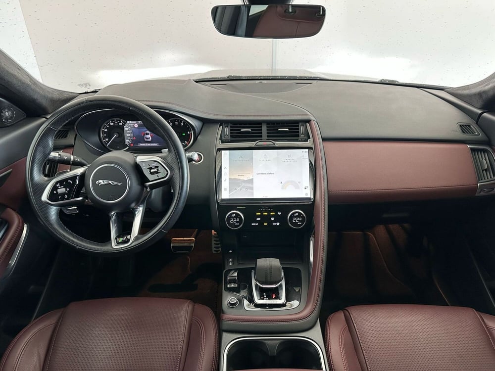 Jaguar E-Pace usata a Modena (4)