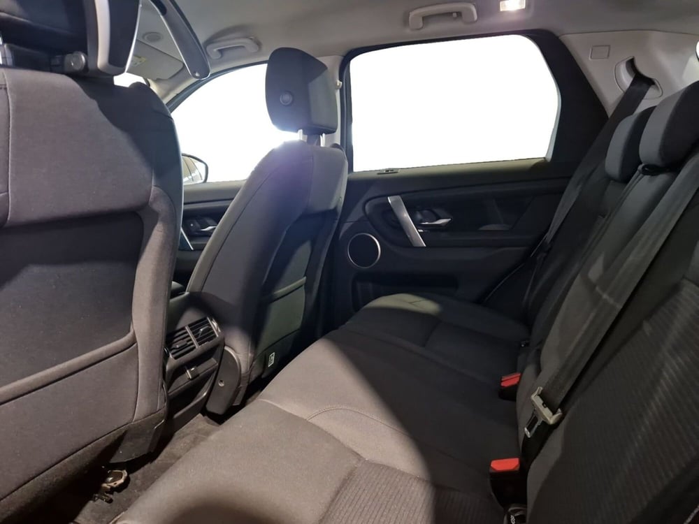 Land Rover Discovery Sport usata a Pistoia (5)