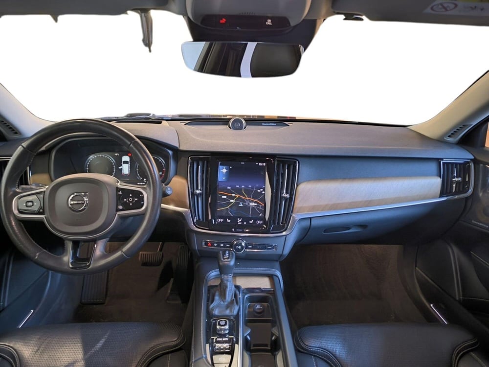 Volvo V90 usata a Udine (11)