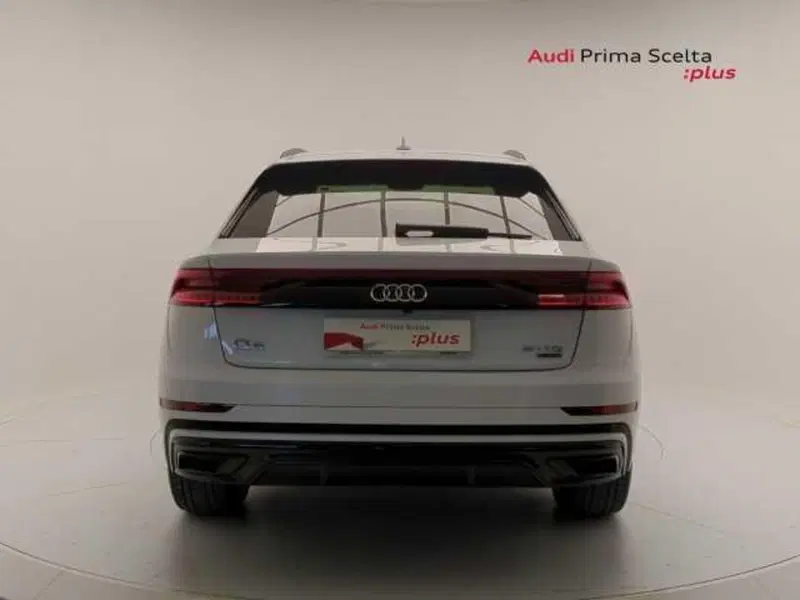 Audi Q8 usata a Avellino (6)