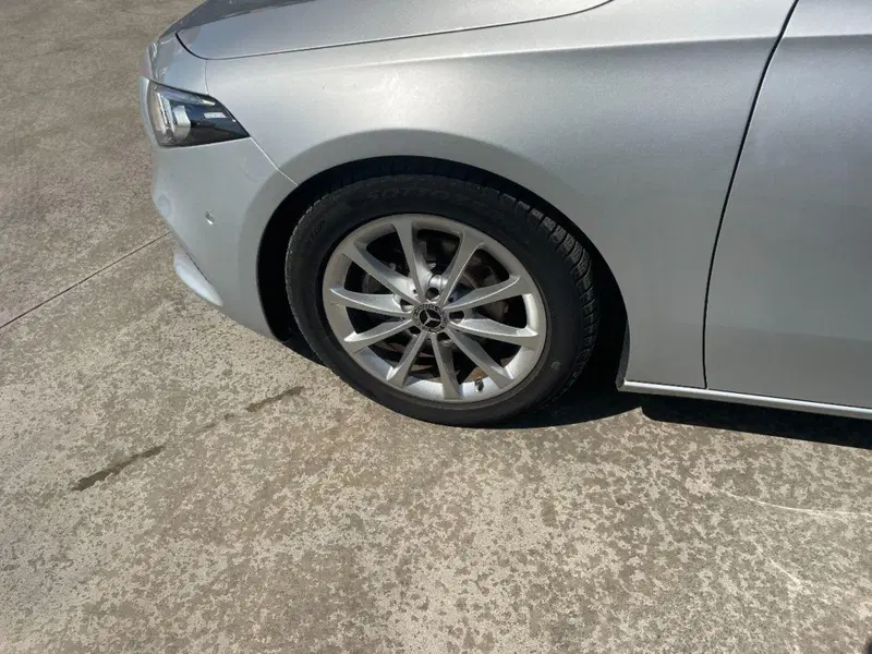 Mercedes-Benz Classe A usata a Lecce (4)
