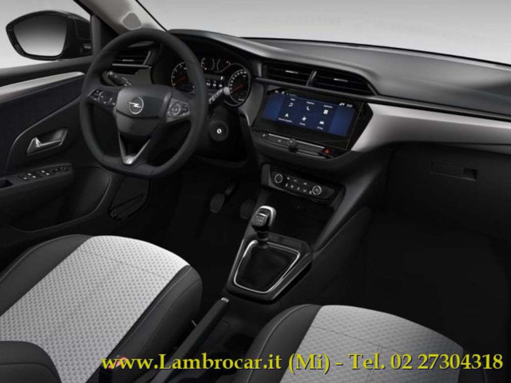 Opel Corsa nuova a Milano (5)