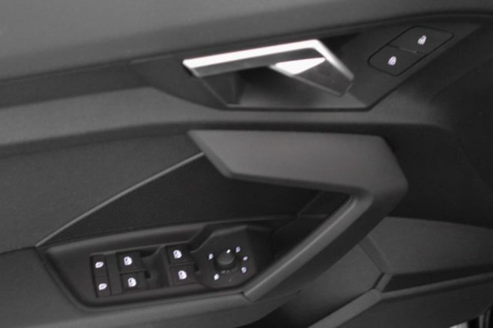 Audi A3 Sportback usata a Novara (7)